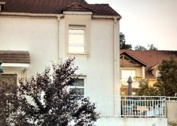Apartamento Joli Duplex Proche Disneyland *